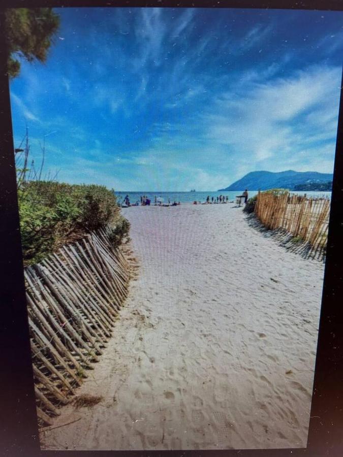Pin Rollan Beach Сен-Мандри-сюр-Мер Екстериор снимка